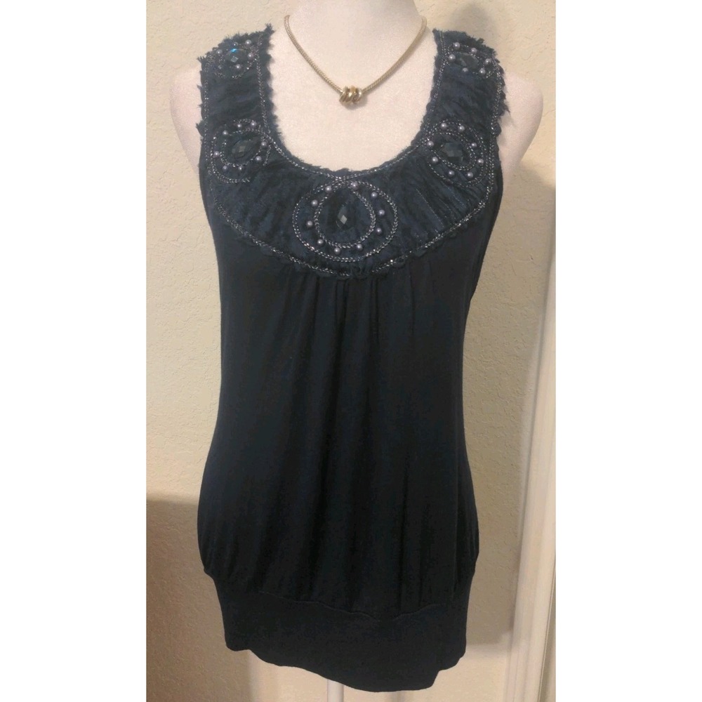Rue 21 Women's / Juniors Sleeveless Navy Blue Beaded Top. Size M
